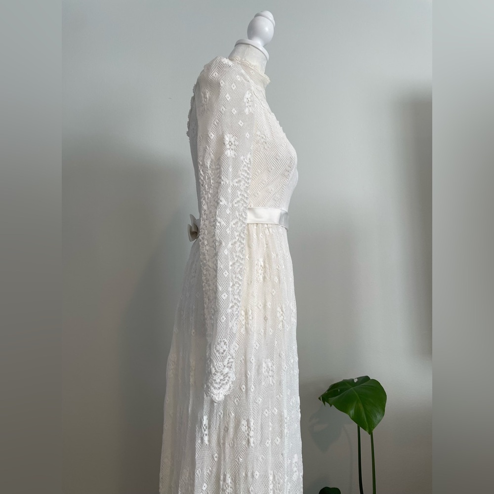 Vintage 60s/70s Prairie/Cottagecore/Boho High Neck Wedding/Formal Maxi Dress - Picture 5 of 9
